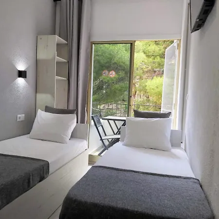 Casa Duran 2*