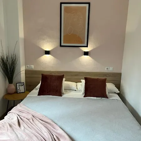 Casa Duran 2*
